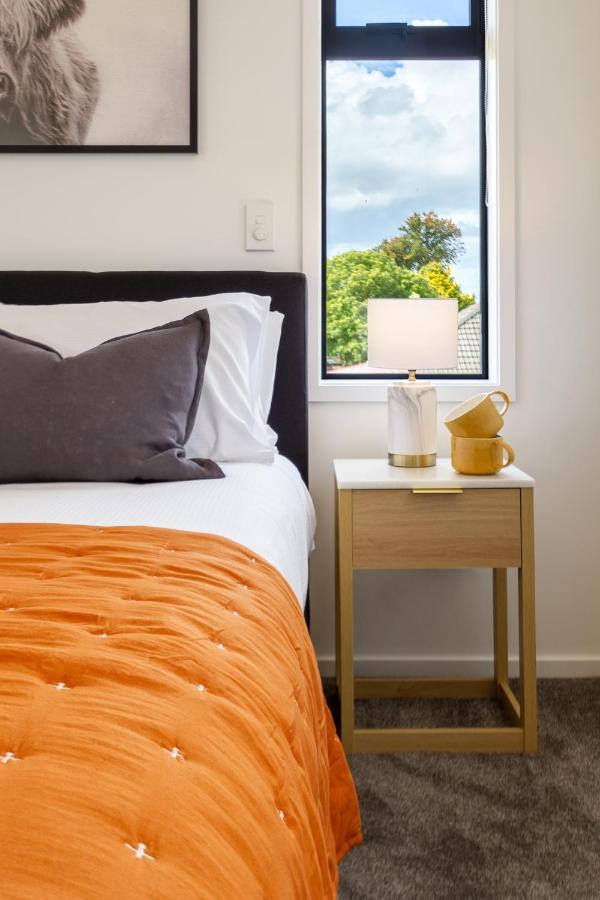 Riccarton 2 Bed 1 Bath W/Garage Daire Christchurch Dış mekan fotoğraf